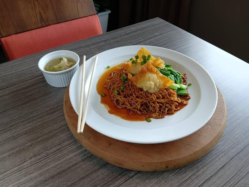 Manhattan Hotel Ipoh Ngoại thất bức ảnh