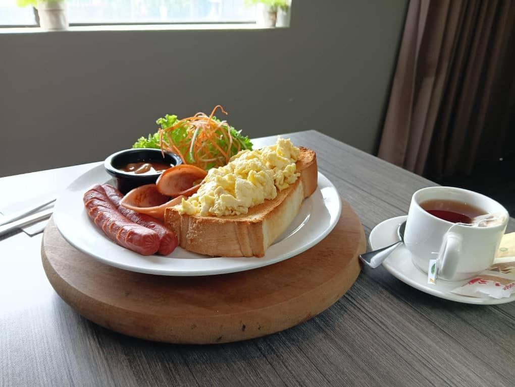 Manhattan Hotel Ipoh Ngoại thất bức ảnh